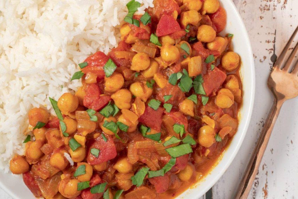 Spiced Chickpeas with Stewed Tomatoes