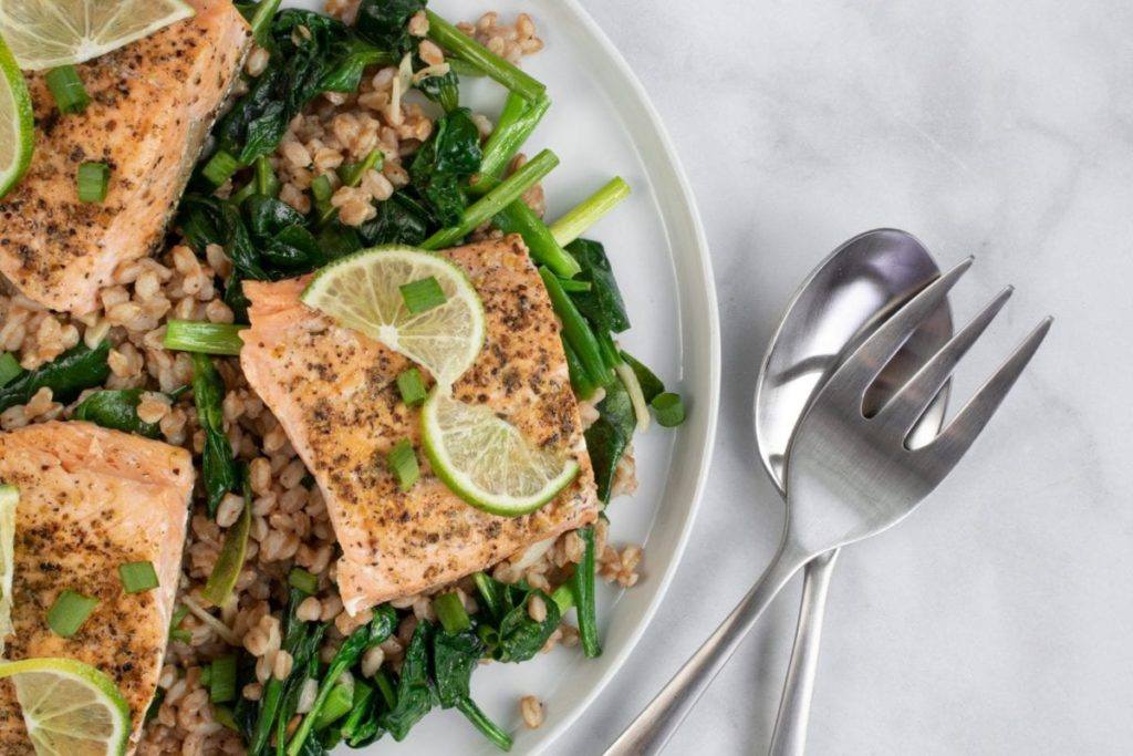 Salmon with Farro and Onions