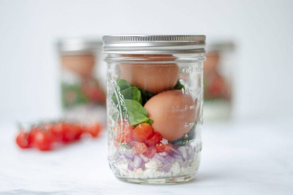 Meal Prep Mason Jar Omelettes - Kalejunkie