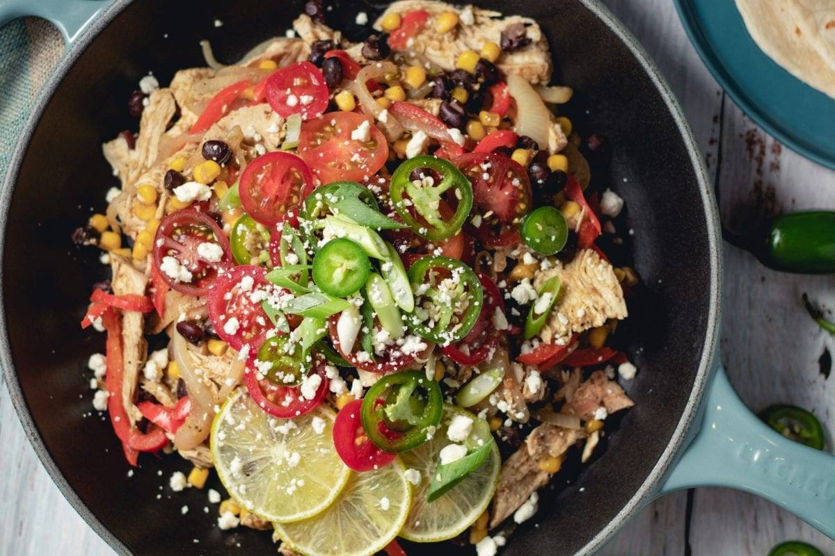 https://adashofmacros.com/wp-content/uploads/2020/04/Chicken-Burrito-Skillet-Recipe.jpg