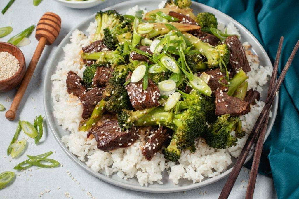 Easy Beef Broccoli Stir Fry, Better than Takeout - Perfect Meal Prep