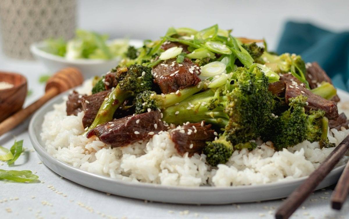 Easy Beef and Broccoli Stir Fry Recipe Healthy Meal Planning Meal Prep Counting Macros Better than takeout