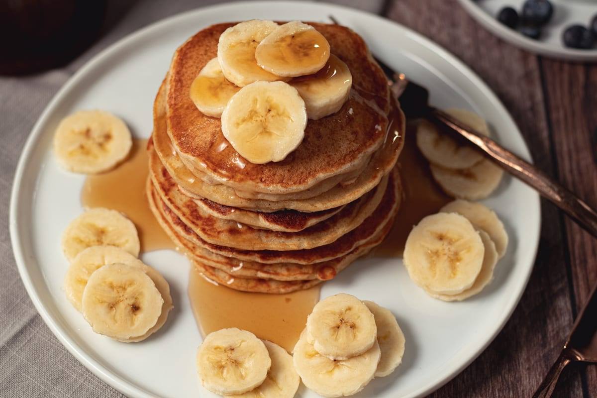 3 Ingredient, Healthy Protein Banana Pancakes - A Dash of Macros